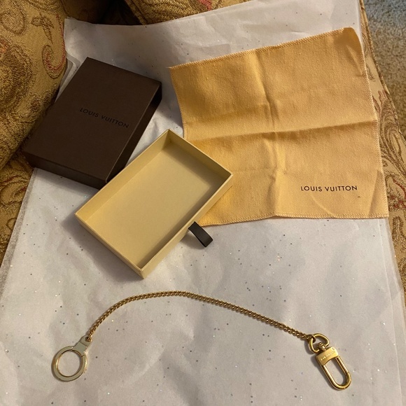 LOUIS VUITTON KEY CHAIN RING GOLD BOLT EXTENDER CHAIN 12" END TO END BOX & CLOTH - Picture 2 of 14